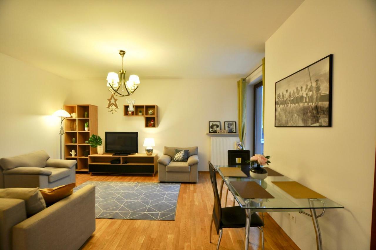 Mlociny Metro Apartment Варшава Екстер'єр фото